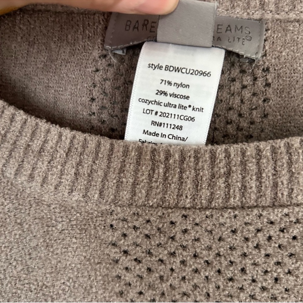 Barefoot Dreams Cozy Chic Hi Lo Poncho with Side Tie - Picture 9 of 10